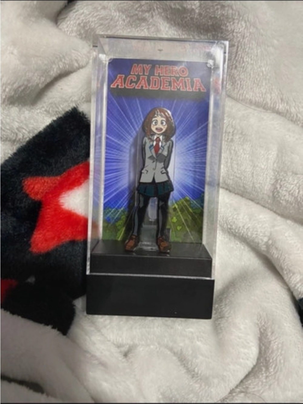 My hero fig pin